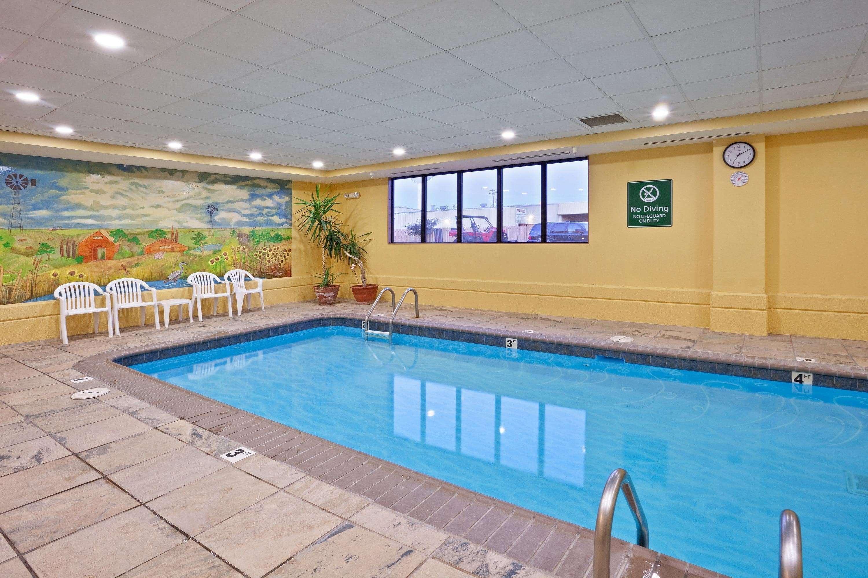 Hotel La Quinta By Wyndham Salina Zewnętrze zdjęcie