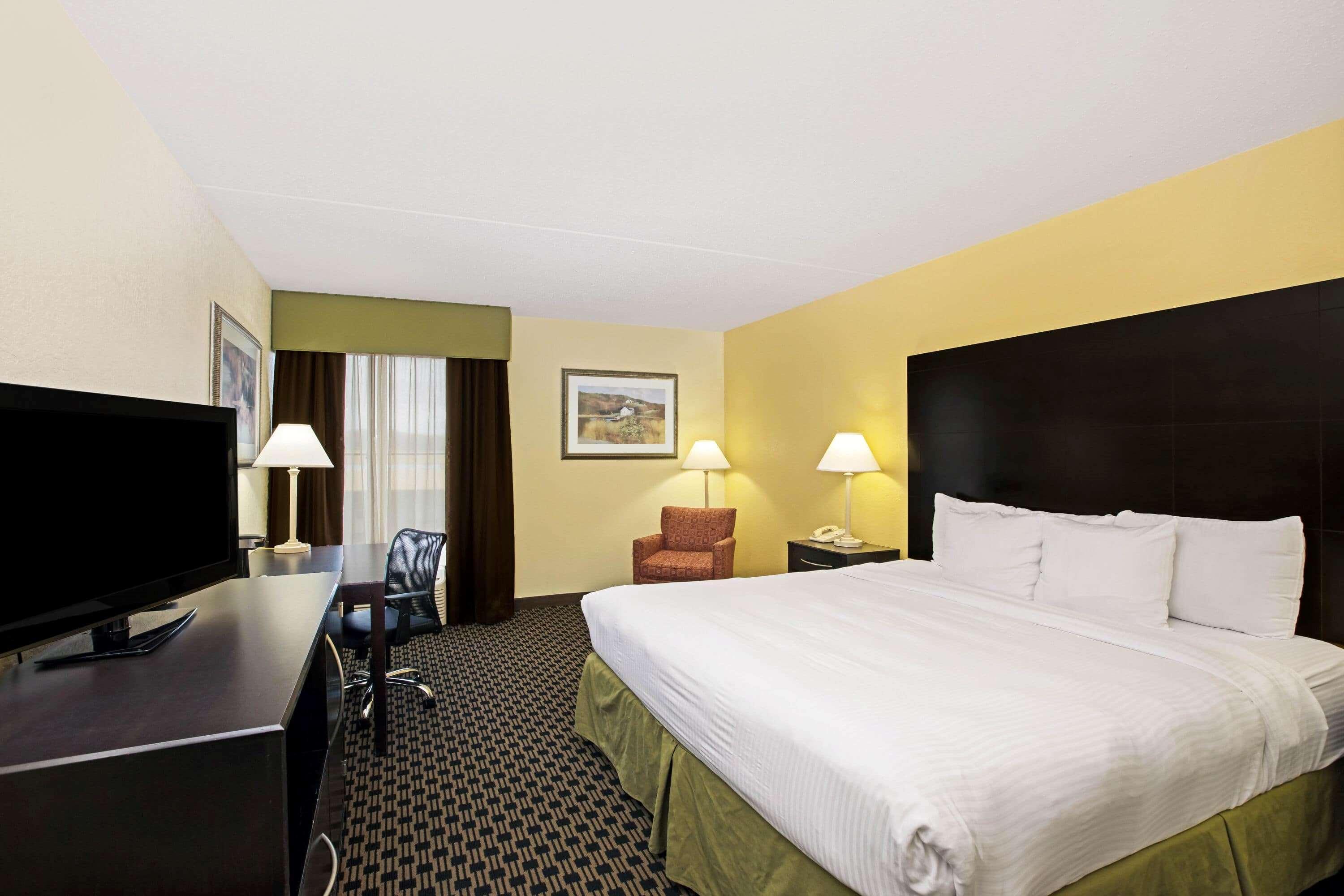 Hotel La Quinta By Wyndham Salina Zewnętrze zdjęcie