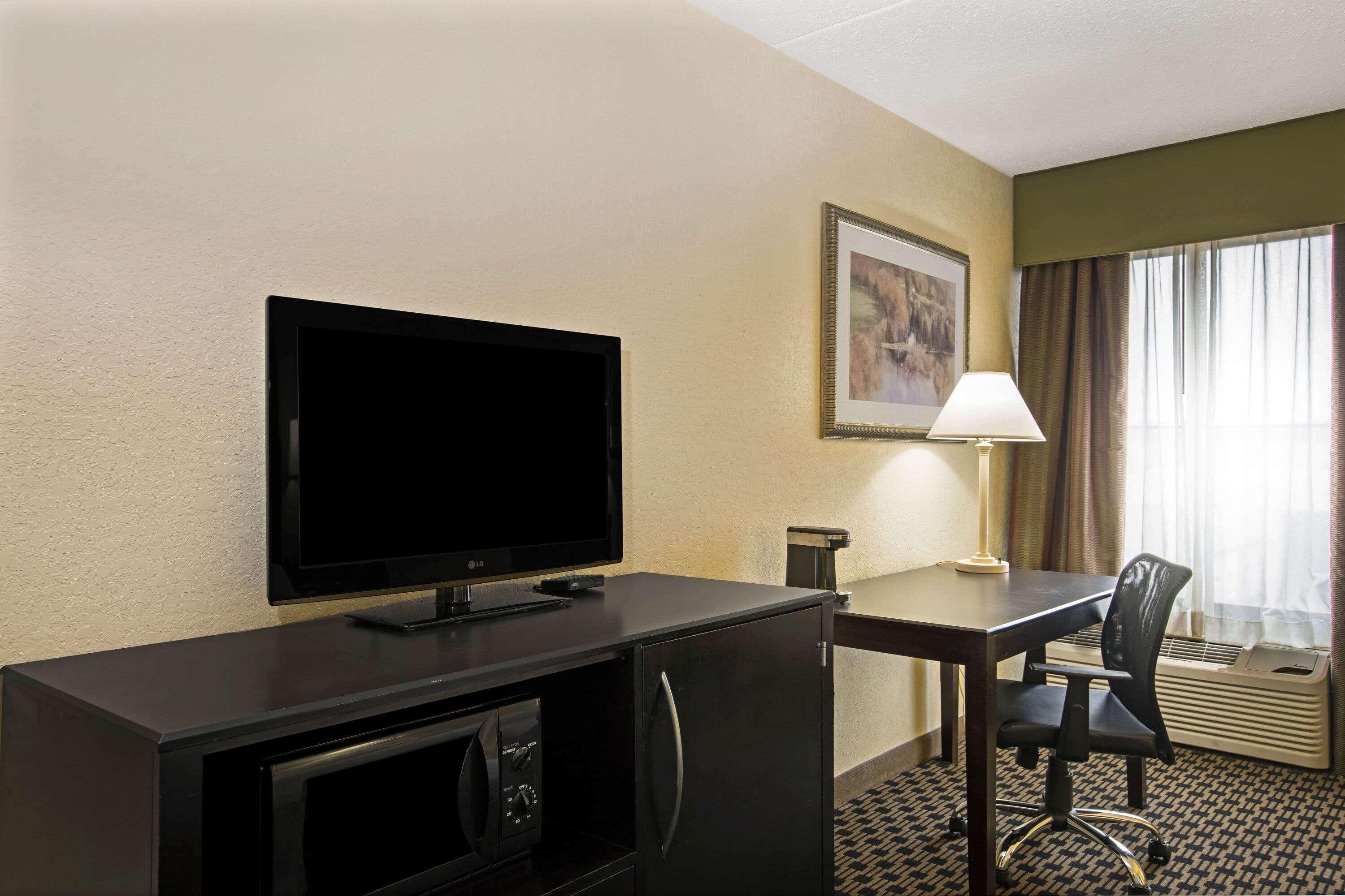 Hotel La Quinta By Wyndham Salina Zewnętrze zdjęcie