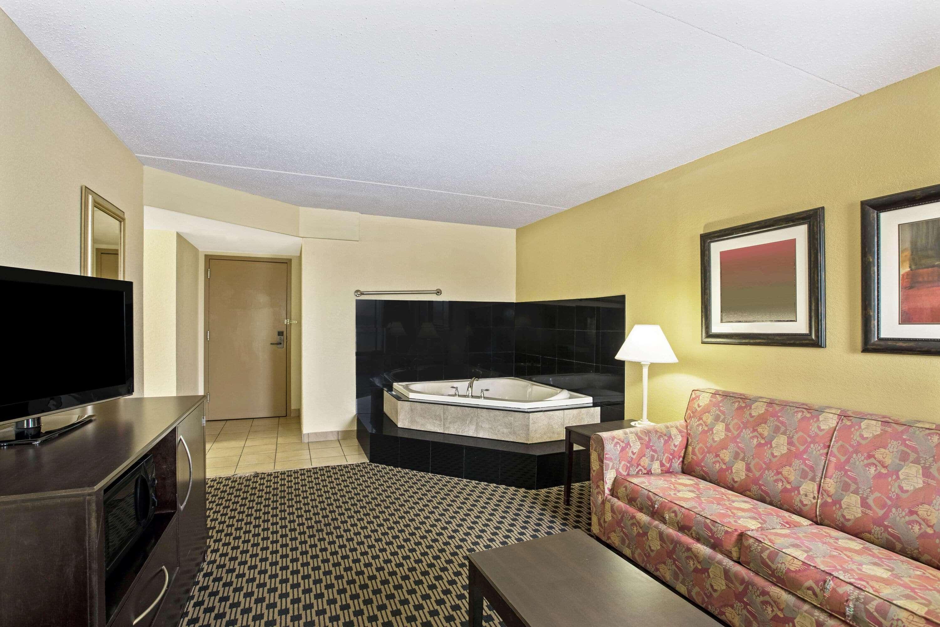 Hotel La Quinta By Wyndham Salina Zewnętrze zdjęcie